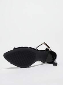 女士高跟凉鞋，法式黑色漆皮蝴蝶结单带露趾高跟凉鞋，适合夏季穿着，细跟露趾优雅高跟鞋，西部风格婚礼搭扣派对高跟鞋 - 黑色 - 查看 9