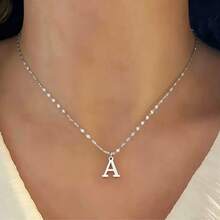 不锈钢极简字母项链套装，女士人字纹链项链，唇形链，多层字母项链 - 銀色2 - 查看 23