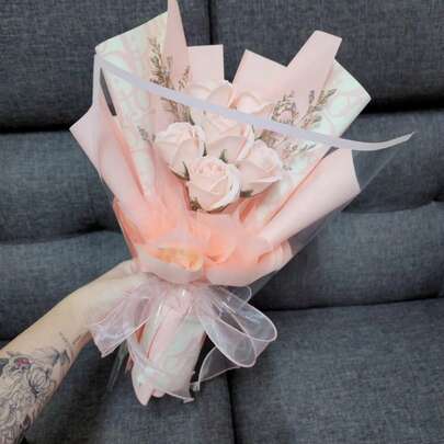 20 Stück wasserfestes Blumen Geschenkpapier für Valentinstag, Muttertag, Weihnachten, Hochzeit, Geburtstag, Jahrestag, Abschluss, Bridal-Shower, Party Geschenke. Geeignet für DIY Dekoration, Geschenkverpackung und Blumenarrangements. Hochwertige Textur und modernes Design für verschiedene Anlässe und Feiertagsgeschenke.