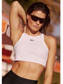 Alo Yoga Aspire Tank | Ultra-Lightweight Performance Jersey | Raceback Silhouette | Moisture-Wicking & Breathable Fabric | Relaxed Drape Fit | Essential High-Intensity & Yoga Staple - 白色 - 查看 1