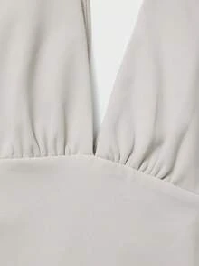 女士性感深V领七分袖修身褶皱露脐休闲基础款T恤，夏季 - 淺灰色 - 查看 9