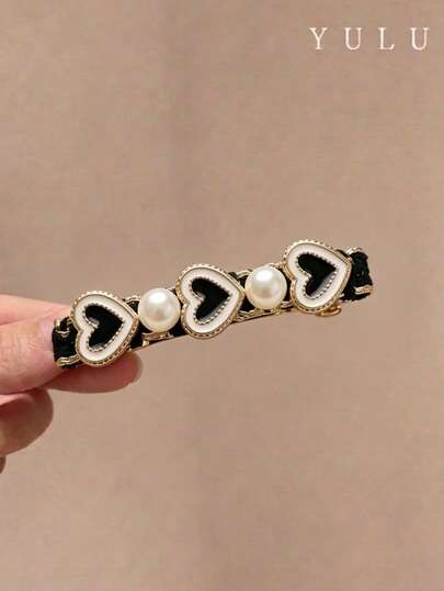 1pc Elegant & Cute Resin Pearl Dual-Color Heart-Shaped ABS Plastic Hair Clip, Versatile For Daily, Work, Date, Gift, Suitable For Spring, Summer, Autumn, Winter