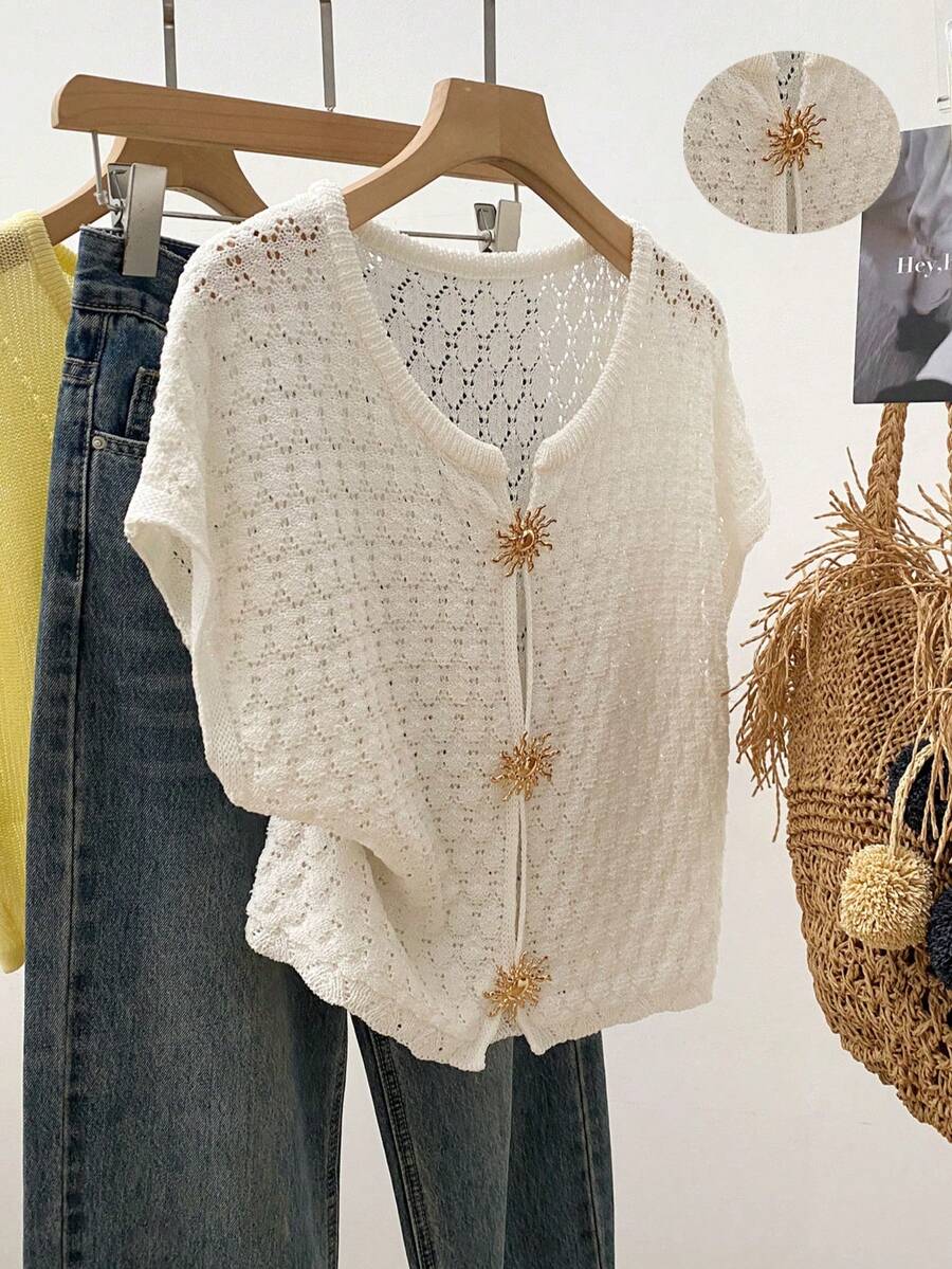 优雅白色镂空针织上衣，前开衩钩针编织毛衣，女士休闲短袖T恤，带纽扣，夏季度假 - 米色 - 查看 1