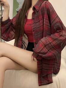 Áo sơ mi nữ kẻ caro tay dài, vai rớt, cài một hàng khuy, dáng rộng, họa tiết ngẫu nhiên, thích hợp cho mùa hè. - Đỏ - Xem 6