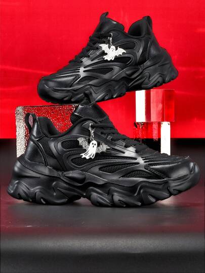 女士5厘米厚底厚底运动鞋，Y2K复古银色幽灵金属链装饰，网眼透气EVA外底，黑色休闲运动鞋，适合学生、校园、日常穿着、爱好者等多种场合。