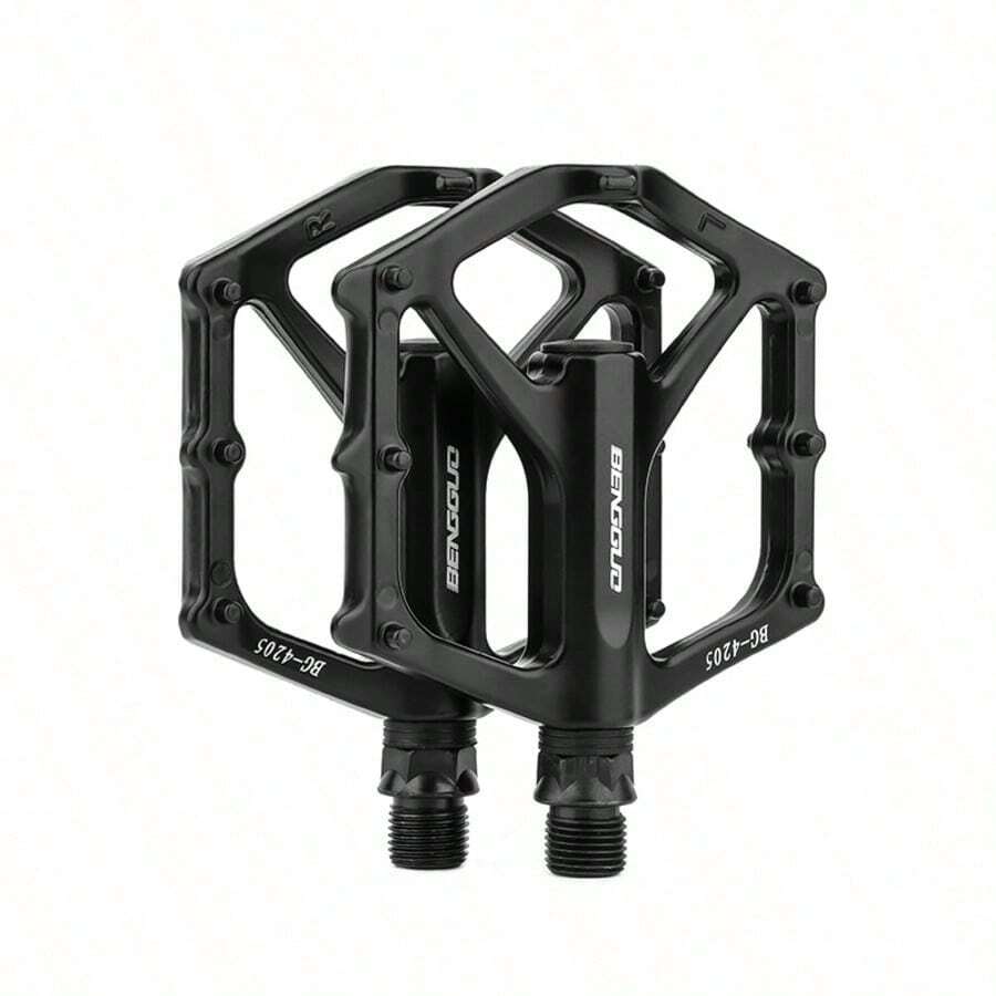 1 套铝合金山地自行车脚踏板，加宽防滑轴承脚踏板，也适用于公路自行车和自行车。 - 彩色 - 查看 1