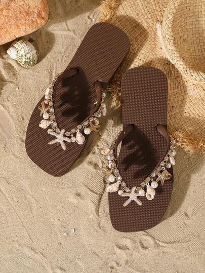 Evertop Surf Chinelo de praia feminino de verão com corrente decorativa em formato de estrela-do-mar, feita à mão com miçangas e textura de concha natural, com sola macia e antiderrapante. Design original estilo deusa para resorts de praia. Corrente decorativa removível.
