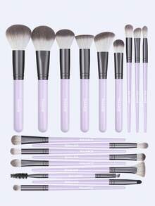 MAANGE 18pcs Professional Makeup Brush Set, Soft Fiber Material, Portable, Including Foundation Brush, Eyeshadow Brush, Blending Brush, Eyebrow Brush, Travel Makeup Brush Kit - Purple - View 1