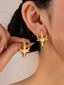 1对时尚金色牛头耳环，朋克风格动物牛头耳环，独特饰品 - 牛頭耳環 - 查看 7