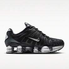 耐克女士 W NIKE SHOX TL 休闲运动鞋，低帮 IH2559-001 - 黑色 - 查看 2