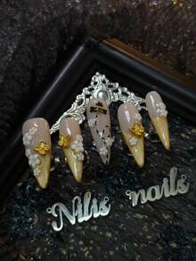 10 pièces Kit d'ongles acryliques stiletto, ongles jaune moutarde, avec le thème "Mer de fleurs de printemps & Abeilles", convient pour le port au printemps et en été. Style fille douce & vitalité dynamique, convient pour les fêtes, les cérémonies, les festivals, l'usage quotidien - Jaune moutarde - Voir 4