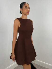 Vestido elegante de unicolor sin mangas con cintura recogida y línea A, adecuado para citas de primavera/verano - Café integral - Ver 5