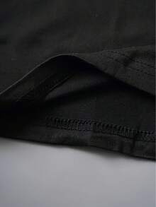 1 pieza de camiseta elegante para mujer con cuello redondo y manga corta, estilo casual para todas las estaciones, con un estampado gráfico creativo 'BLESTSED'. - Negro - Ver 5