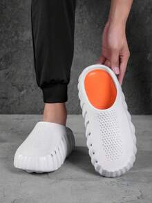 Men's Minimalist Solid Color Soft Bottom Comfortable Slippers, Lightweight Breathable Beach & Pool Slides - White - View 3