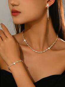 一套女士水钻首饰套装，包括闪亮网球链项链、吊坠耳环和手链，铜质，适合新娘婚礼、晚宴、生日礼物等场合。 - 金色 - 查看 3