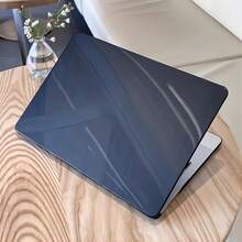 适用于Macbook Neo/Air 13.6/Air 15机型（M5 2026、M4 2025、M3、M2 2024-2022 A3449、A3240、A3113、A2681）的保护壳，采用透明黑色硬壳设计和晶莹剔透的边缘。 - 查看 4