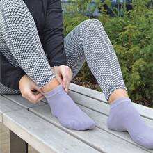 Sock Snob Sock Snob - 4 Pairs Mens Bamboo Breathable Low Cut Ankle Trainer Socks - Black - View 3