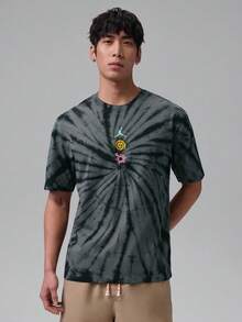 Áo thun nam Jordan Brooklyn kiểu dáng rộng, họa tiết graffiti nhuộm tie-dye, mã sản phẩm IF3158-068 - Xám sắt - Xem 1