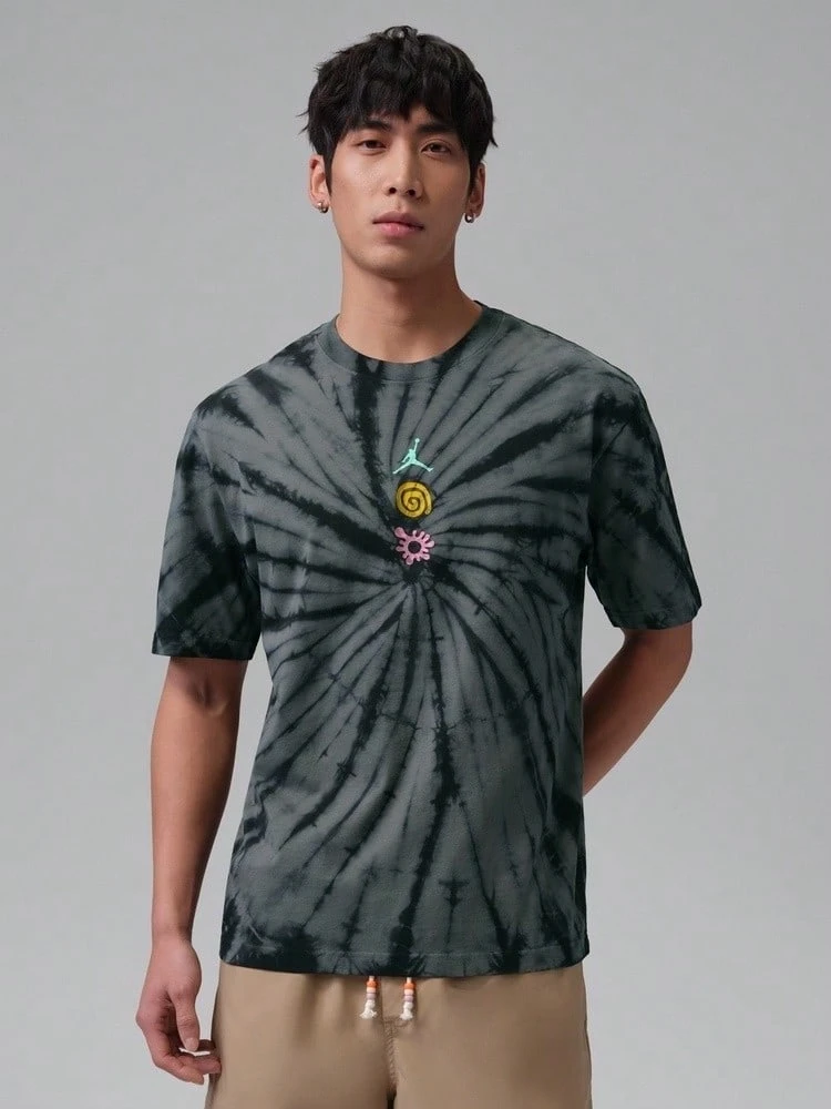 Áo thun nam Jordan Brooklyn kiểu dáng rộng, họa tiết graffiti nhuộm tie-dye, mã sản phẩm IF3158-068 - Xám sắt - Xem 1