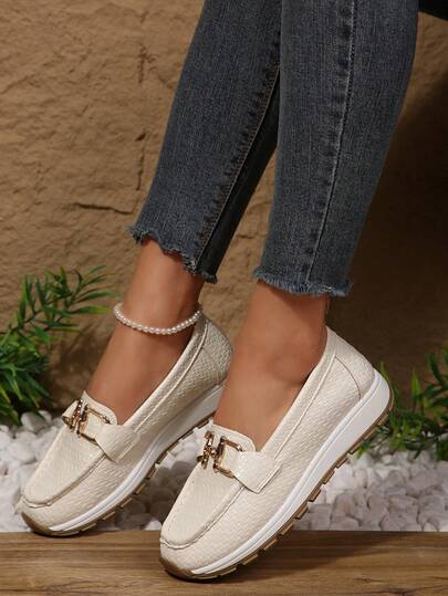 学院风蝴蝶结平底乐福鞋，粉色，柔软防滑鞋底，休闲通勤大码平底鞋，适合妈妈和奶奶穿着，户外休闲运动