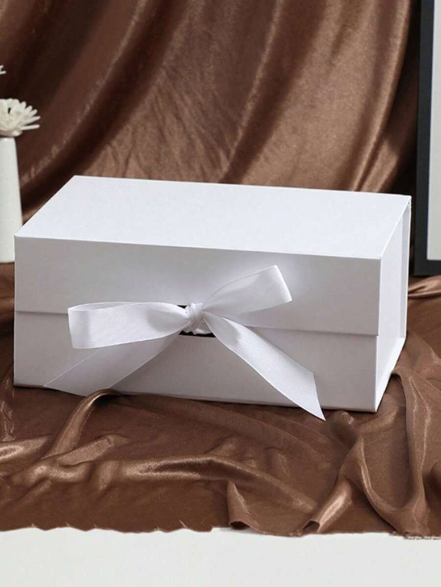 Boîte-cadeau pliable blanche avec décoration de nœud, set de boîtes-cadeaux pliantes blanches, convient pour les anniversaires, les fêtes, les cadeaux de la Fête nationale saoudienne, les rassemblements familiaux, les mariages, les faveurs de mariage, l'emballage de cadeaux - Blanc - Voir 1
