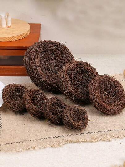 1个仿真复活节鸟巢装饰，逼真的编织草鸟巢，适合花园装饰，可DIY树枝鸟巢，春季仿真鸟巢装饰，适用于花园装饰、桌面摆件和派对道具。是复活节、春季、婚礼、生日派对和主题派对装饰的理想之选。