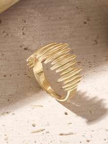 1 Fashionable, Simple, Irregular Geometric Line Ring That Is Versatile And Suitable For Women To Wear On Any Occasion. Can Be Given As A Gift To Friends Or Lovers - Geometric Rings - View 2