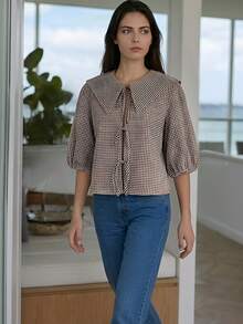 Women's Cute Countryside Vacation Style Printed Petal Sleeve Tie Front Blouse, Summer - Coffee Brown - View 3