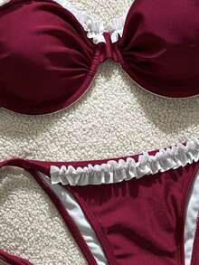 Bộ bikini 2 mảnh màu đỏ rượu vang quyến rũ - Áo ngực có gọng viền ren và quần bơi buộc dây bên hông, lý tưởng cho những kỳ nghỉ sang trọng bên bãi biển và hồ bơi. - Đỏ - Xem 5