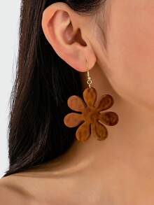 1 Pair Fashionable Personalized Versatile Coffee Brown Floral Shaped Earrings, Suitable For Women - Coffee Brown - View 2