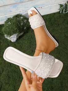 2026 New Flat Slide Sandals/Solid Color, Flat Design, Shiny Vamp, Exquisite Rhinestone Decor, Slip-On Style, Easy To Clean, Elegant & Refined, Fashion Versatile, Suitable For Daily Wear, Shopping, Dating, Vacation, Travel - Beige - View 3