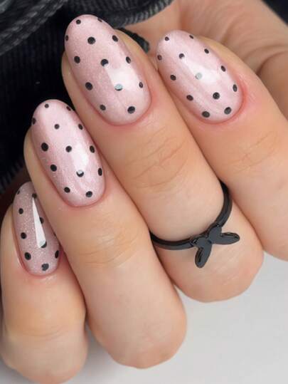 30 Pieces Press On False Nails Short Almond/Retro Pink Black Polka Dot Oval Press On Nails, Sweet Girl Y2K Style Suitable For Daily Commuting, Gatherings, And Casual Wear.