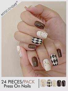24pcs Square/Retro Mayer Checkerboard Pattern Nail Stickers, 24pcs Set Suitable For Daily Commute, Party And Casual Outfits - MultiWarna - View 1