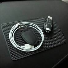 1pc Car Dashboard Anti-Slip Mat, Sticky And Stable, Can Hold Phone, Keys, Keychains, Remote Controls, Keeps Items Organized, Easy Installation, Safer And More Convenient For Driving - 1pcs Black Storage Non-slip Mat - View 3