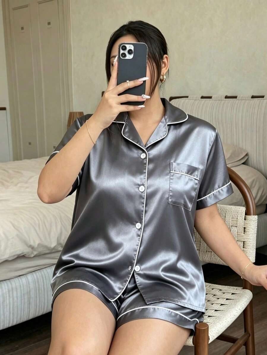 Dreamivo 女士优雅纯色短款真丝睡衣套装 - 短袖纽扣领上衣和裤子,柔软缎面睡衣,可机洗,可外穿 - 霧霾藍 - 查看 1