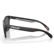 Oakley Frogskin Sunglasses |  | Men Sunglasses - Matte Black / Prizm Black - View 5