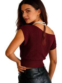 Blusa de punto de manga corta de color liso, estilo casual y moderno para mujer, con un solo hombro descubierto. - Burdeos - Ver 6