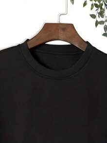 Men's Short - Sleeved T - Shirt, Black White Options, With " Today's Good Mood Sponsored By Tito's " Personalized Text Printing, Graphic Oversized Cotton Tees, Summer Tops, Breathable, Loose Tops , Round Neck,  Minimalist And Casual Style, Suitable For Daily Commuting, Shopping, Gathering, Wearable In All Seasons, Comfortable Top For Home And Outing, A Great Gift For Birthdays, Holidays, Father's Day - 黑色 - 查看 4