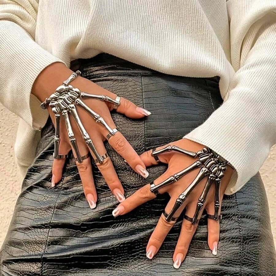 1pc Punk Skeleton Hand Bracelet, Dark Gothic Metal Vintage Exaggerated Design For Women - White - View 1