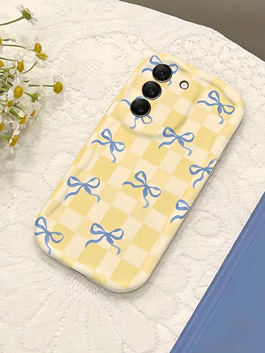 1 chiếc ốp lưng điện thoại TPU mềm mại, họa tiết sóng Dopamine màu trắng, kết hợp với họa tiết kẻ caro vàng và nơ xanh dương, tương thích với Apple 17 Promax 17Air 17Pro 17 16 Promax 16 Plus 16 Pro 16 15Promax 15 Plus 15Pro 15 14Promax 14Plus 14 Pro 14 13Promax 13 Pro 13 12Promax 12Pro 11 Promax 11 Pro 11 XSMAX XR X/XS 7Plus 8Plus/Galaxy S21 S22 S23 S24 S25 S26 - trắng - Xem 1