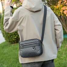 男士几何图案PU皮革大容量多口袋拉链相机包斜挎单肩包，适合日常通勤和旅行 - 彩色 - 查看 10