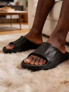 1 Pair Solid Color Casual Basic EVA (Ethylene-Vinyl Acetate Copolymer) Slippers, For Indoor & Outdoor Wear - Black - View 2