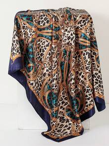 1 chiếc khăn vuông in họa tiết Paisley vàng trắng dành cho nữ, kích thước 90cm, chất liệu satin mềm mại, có thể dùng làm băng đô hoặc khăn trùm đầu, phù hợp với váy, đi nghỉ mát, là vật dụng cần thiết khi đi du lịch. - Màu xanh hải quân - Xem 3