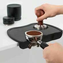 1 tấm lót nén cà phê bằng silicon, chống trượt, thích hợp cho barista, giá đỡ bộ lọc cà phê espresso và trạm nén cà phê. - màu đen - Xem 5
