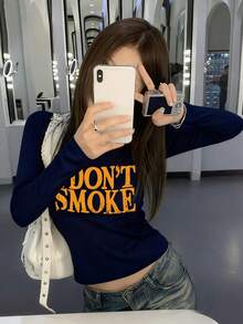 女款圓領長袖T恤，春秋新款字母印花，美式辣妹風，時尚休閒百搭修身短版上衣 - 藏青 - 查看 2