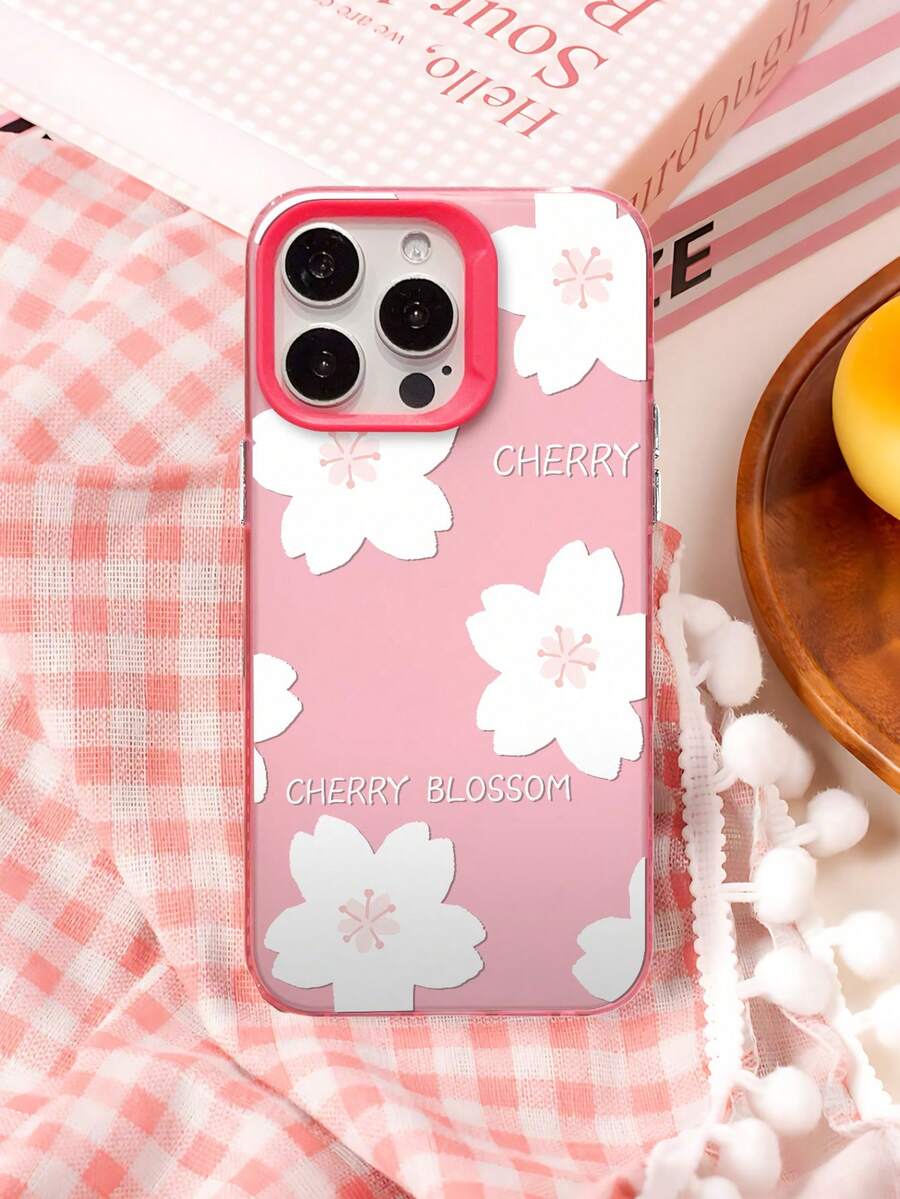 INS Stil Soft Pink Kirschblüten Handyhülle, Nische frisch weiß Sakura rosa Hintergrund Englisches Design, kompatibel mit Apple 16/15/14/13/12 Serie, Anti-Sturz Vollschutz Soft Shell, abriebfest kratzfest personalisierte Schutzhülle, süßes Mädchen viraler Hit, vielseitig für den täglichen Gebrauch, bietet vollen Schutz für Ihr Handy, zeigt romantische Frühlingsatmosphäre. - Kirschblütenmuster - Übersicht 1