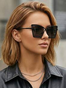 1 gọng kính mắt mèo gọng lớn, kiểu dáng kim loại, thời trang, phong cách retro, đa năng, phù hợp cho cả nam và nữ, thích hợp đeo hàng ngày. - Nhiều màu - Xem 6