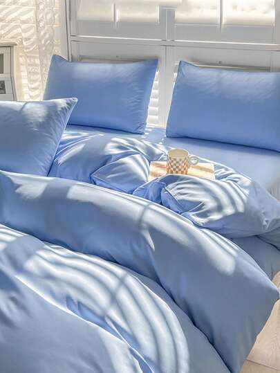 1 Duvet Cover + 2 Pillowcases Set, Soft & Comfortable Light Blue Minimalist Bedding Set, Suitable For Bedroom & Guest Room, Machine Washable, All Season