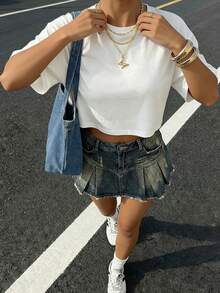 Áo thun crop top trắng dáng rộng phong cách Y2K tối giản dành cho nữ mùa hè - Áo dệt kim ngắn đơn giản, cổ tròn ôm sát, kiểu dáng cơ bản, dễ phối đồ, phù hợp cho mùa hè. - trắng - Xem 3