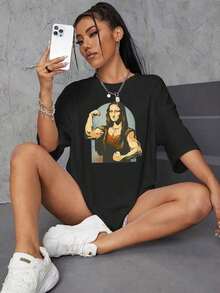 Camiseta de manga corta de escote redondo con hombros caídos y estampado de retrato de dibujos animados para mujeres - Negro - Ver 3